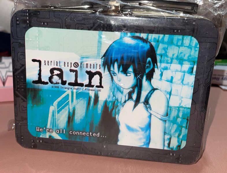 File:Lain lunchbox 2 front.jpg
